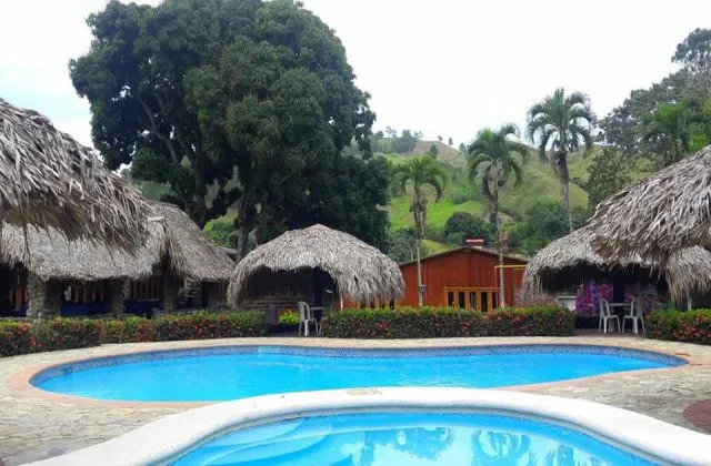 Hotel Rancho Las Guazaras pool